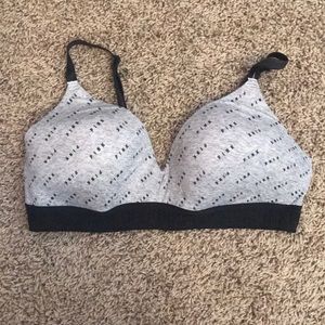 Victoria’s Secret PINK wireless bra 36D